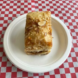 Baklava Cheesecake