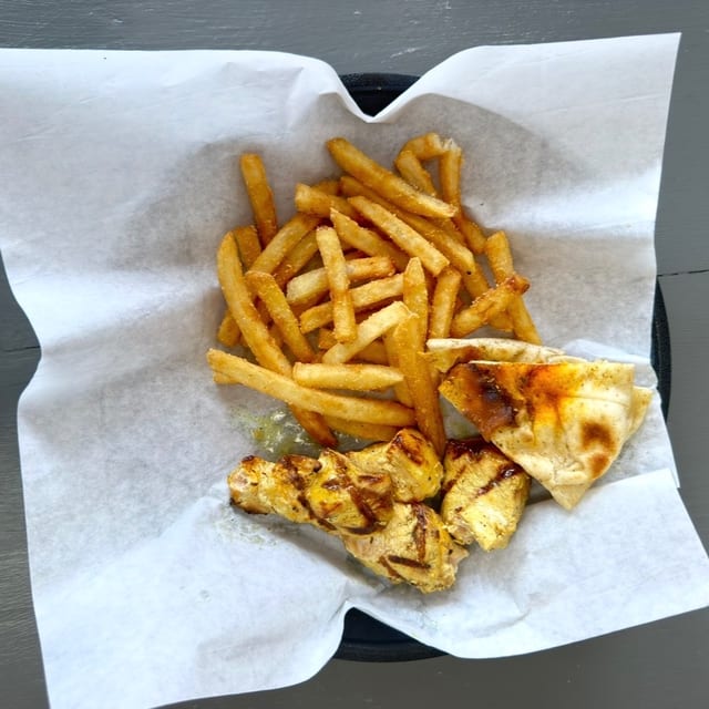 Kids Chicken Bites with Fries.